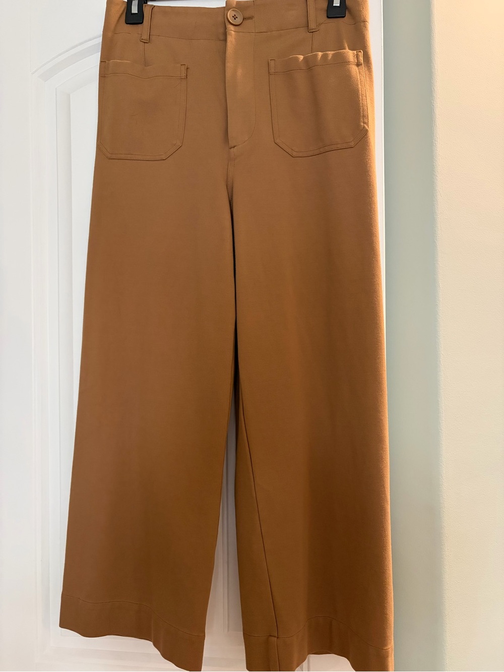 Jones New York Wide-Leg Trousers in Camel Brown
